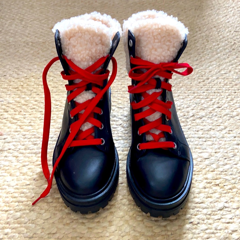 Kenneth Cole Boots